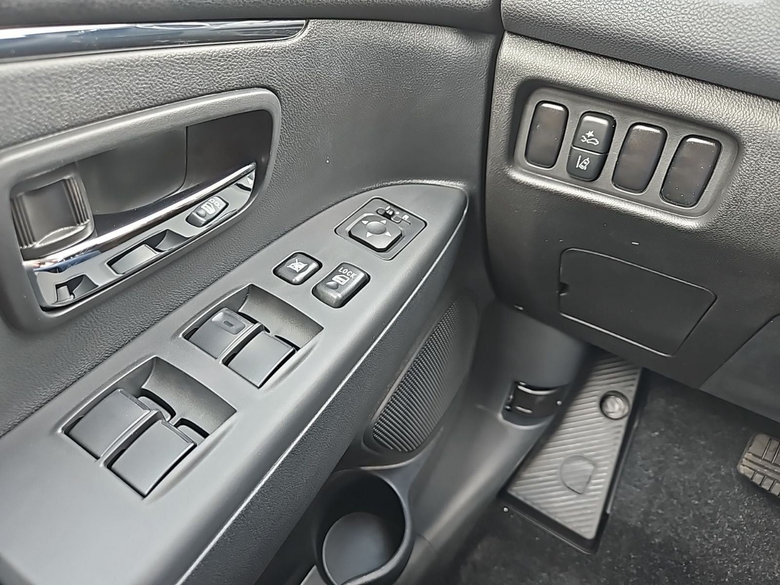 2026 Mitsubishi Outlander Sport ES