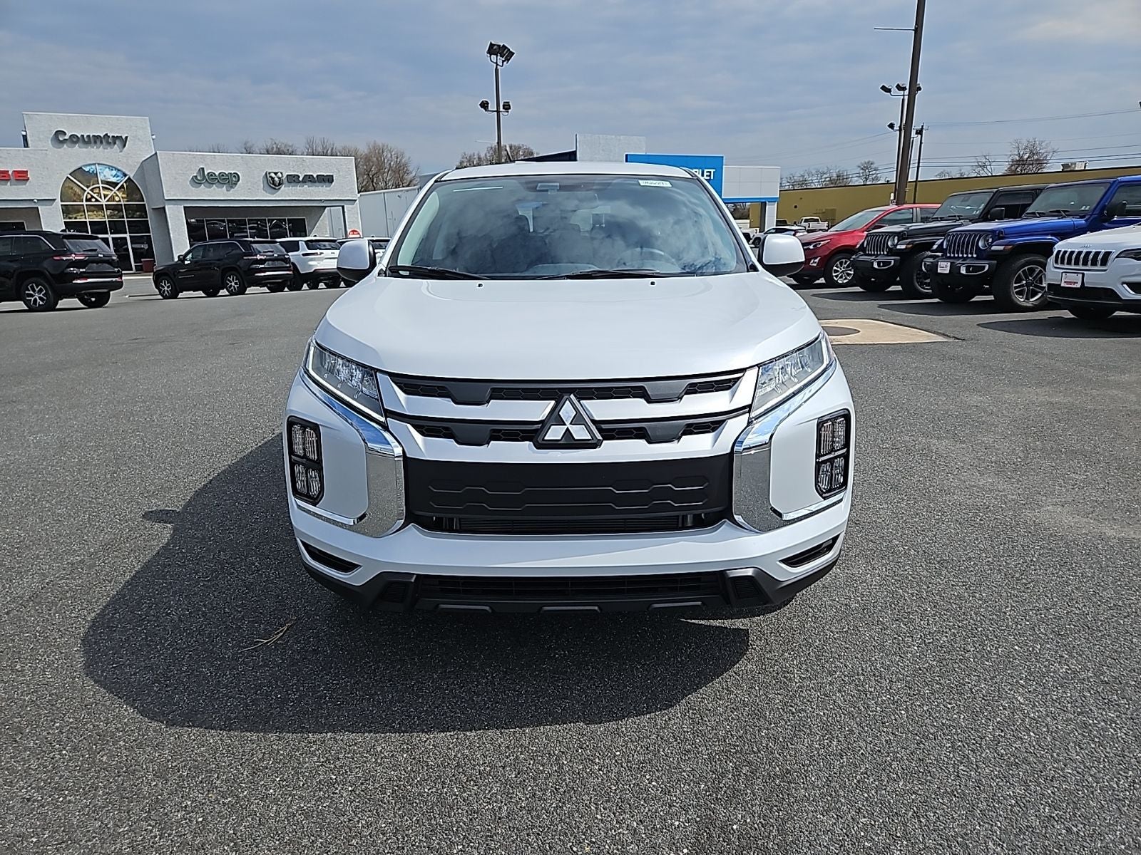 2026 Mitsubishi Outlander Sport ES