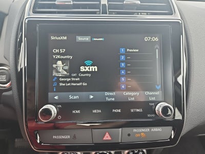 2027 Mitsubishi Outlander Sport SE