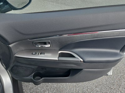 2027 Mitsubishi Outlander Sport SE