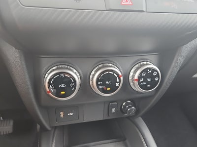 2025 Mitsubishi Outlander Sport ES