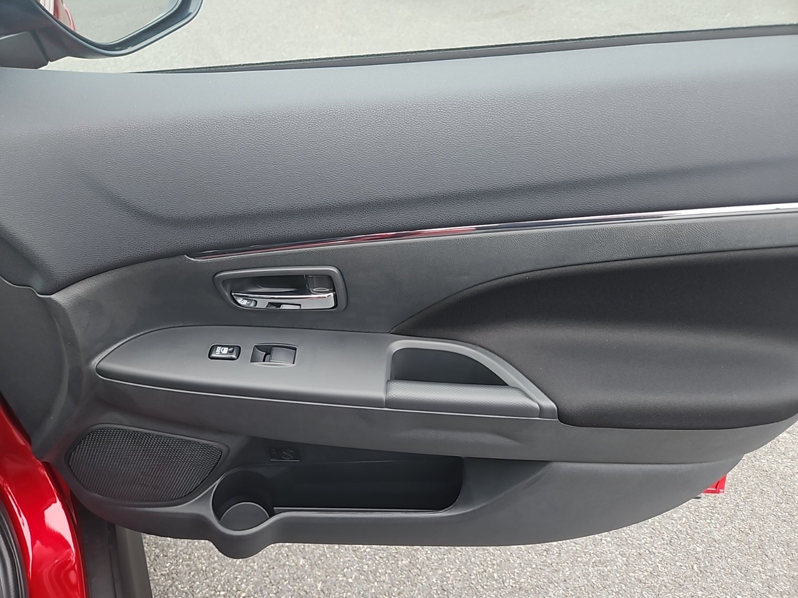 2025 Mitsubishi Outlander Sport ES