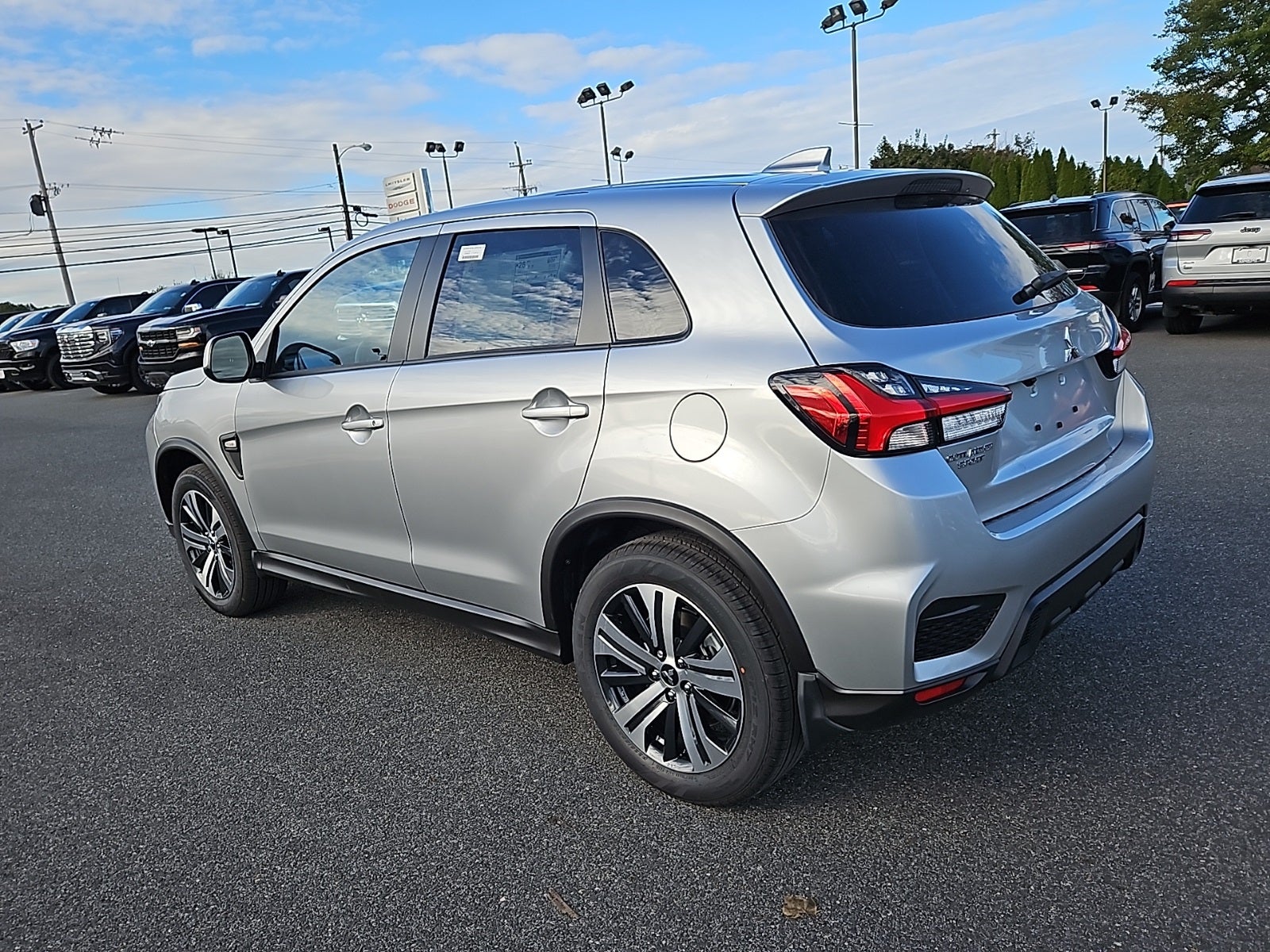 2025 Mitsubishi Outlander Sport ES