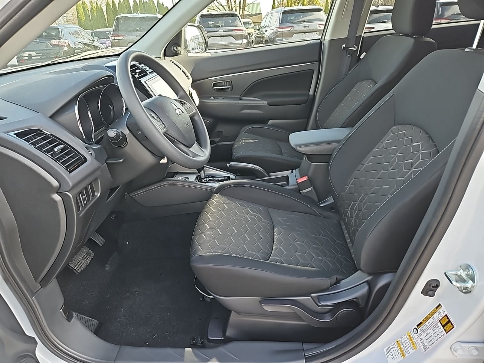 2026 Mitsubishi Outlander Sport ES