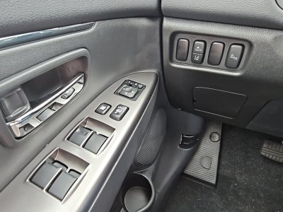 2025 Mitsubishi Outlander Sport SE