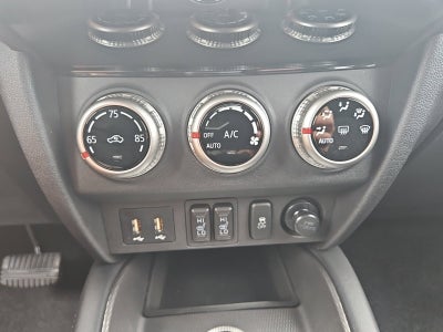 2027 Mitsubishi Outlander Sport LE