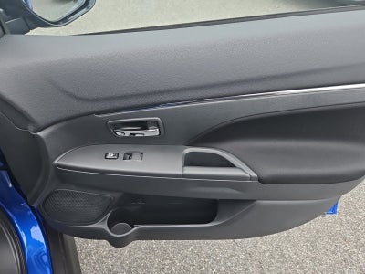 2027 Mitsubishi Outlander Sport LE