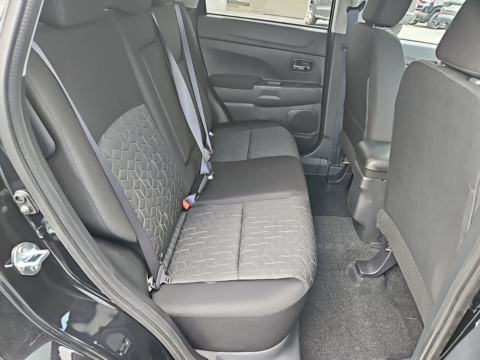 2026 Mitsubishi Outlander Sport ES