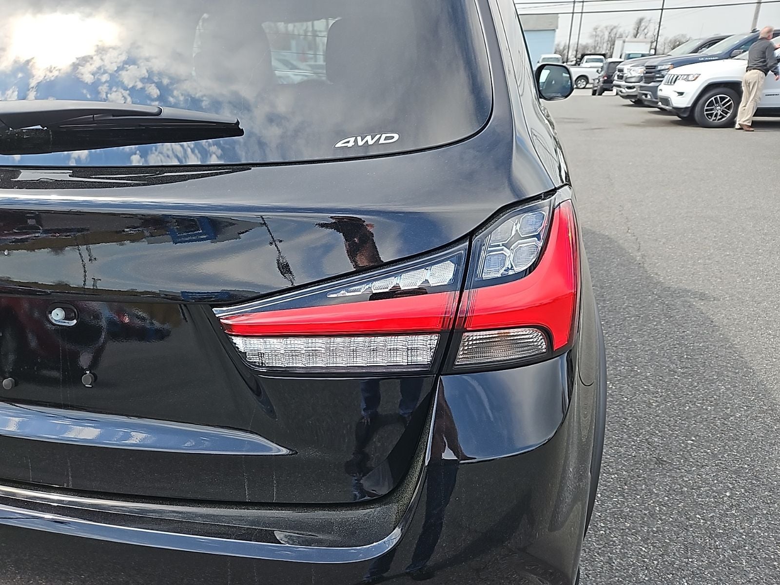 2026 Mitsubishi Outlander Sport ES