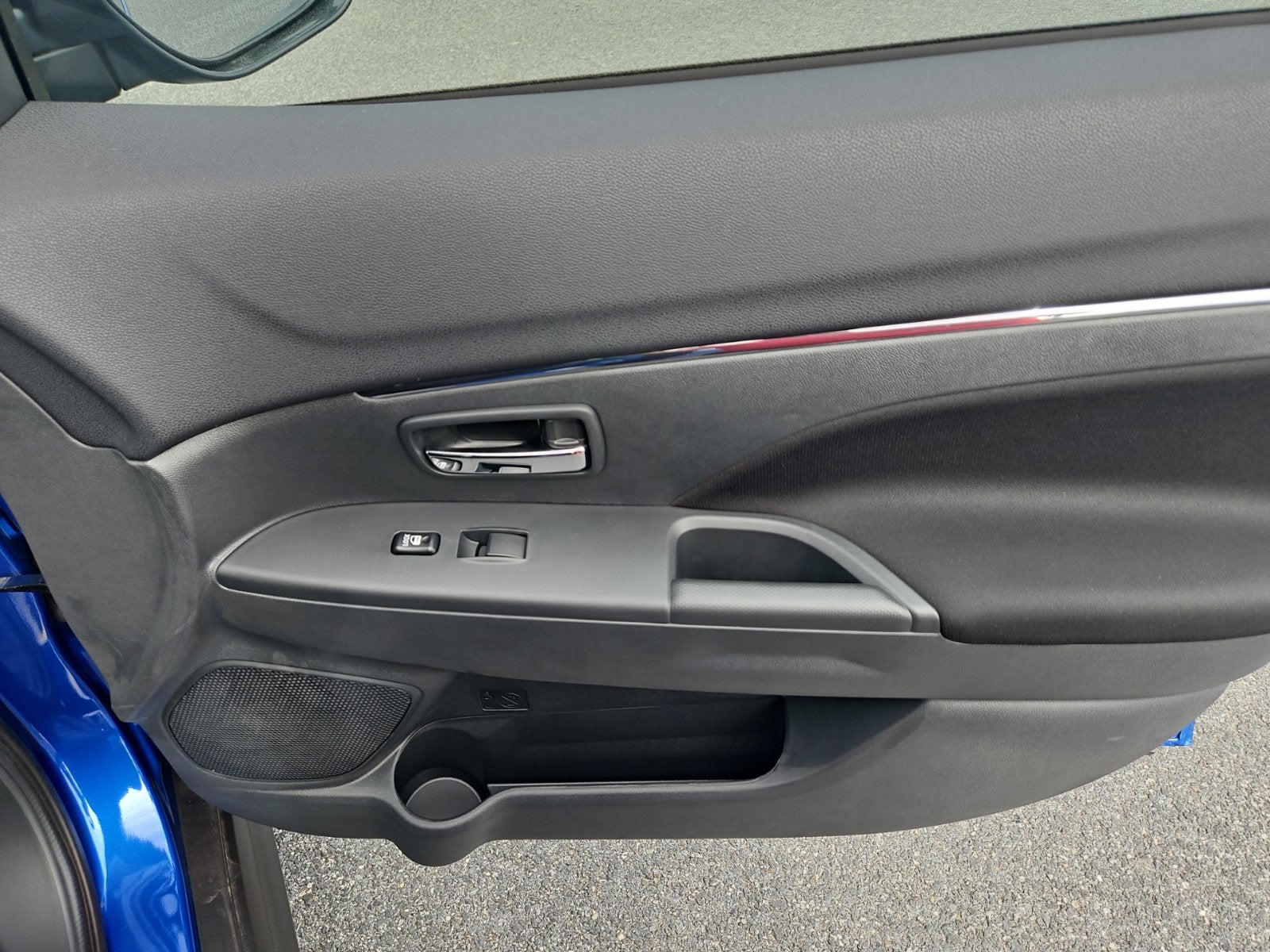 2027 Mitsubishi Outlander Sport ES