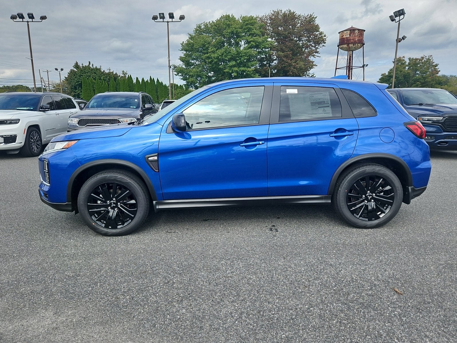 2027 Mitsubishi Outlander Sport ES