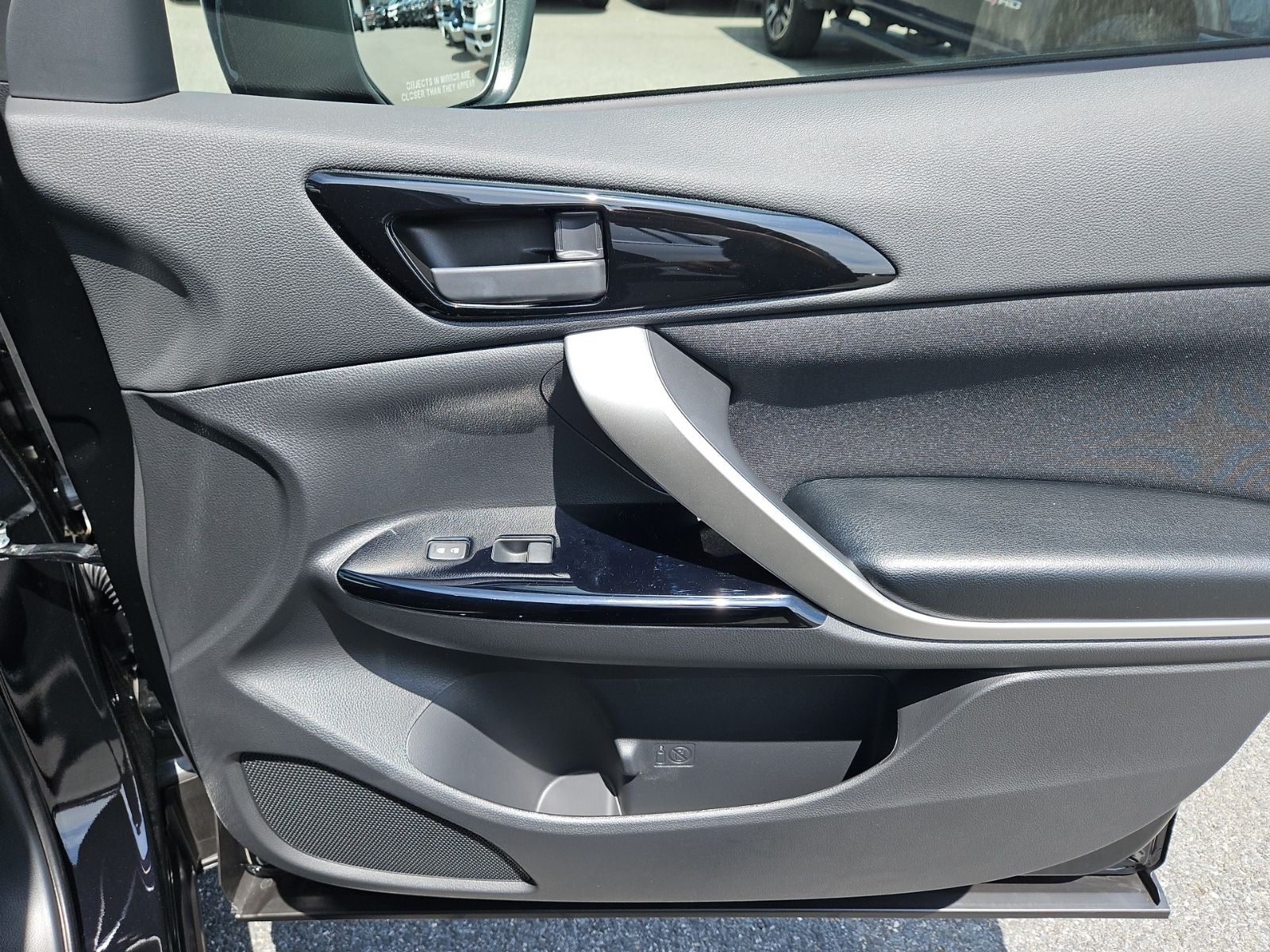 2026 Mitsubishi Eclipse Cross LE