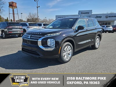 2026 Mitsubishi Outlander ES