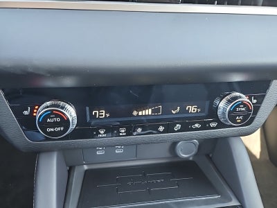 2026 Mitsubishi Outlander ES