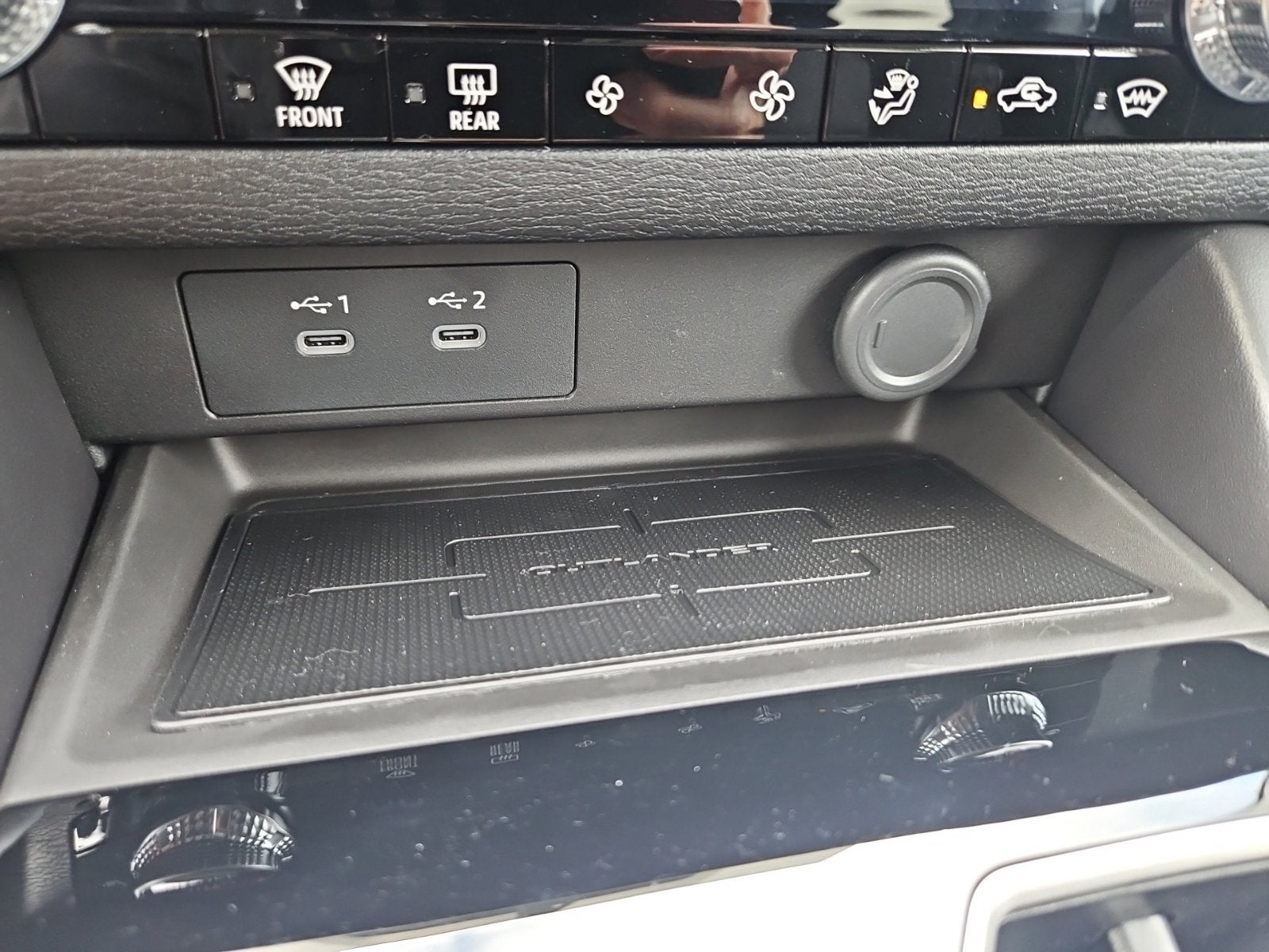 2026 Mitsubishi Outlander ES