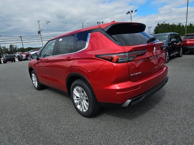 2026 Mitsubishi Outlander ES