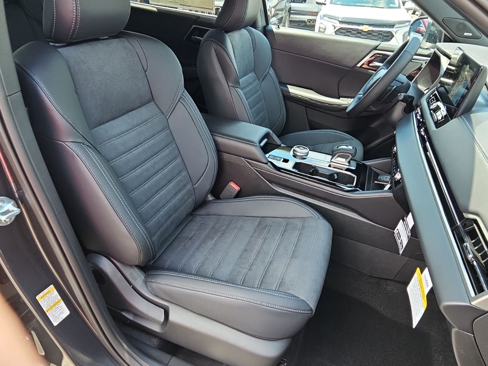 2026 Mitsubishi Outlander LE
