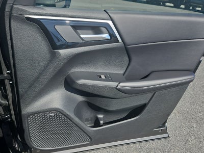 2026 Mitsubishi Outlander LE
