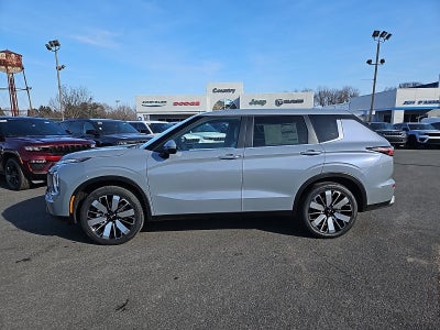 2026 Mitsubishi Outlander SE