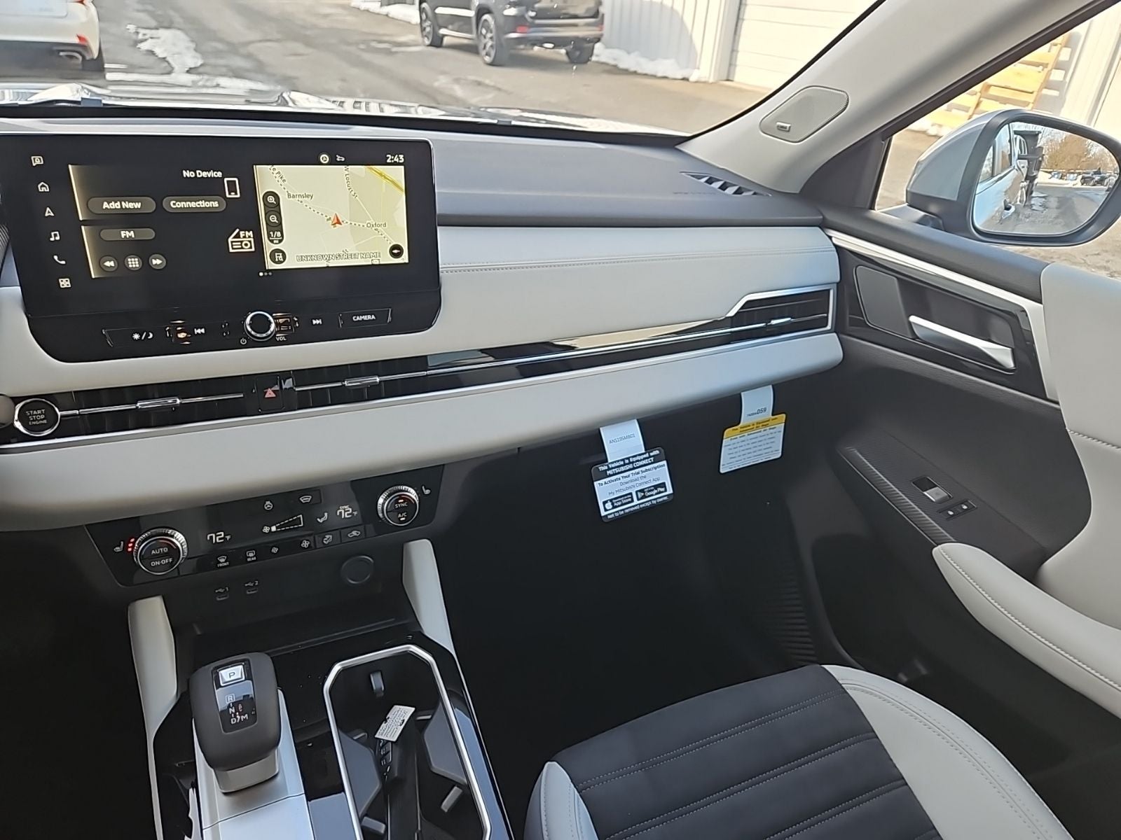 2026 Mitsubishi Outlander SE