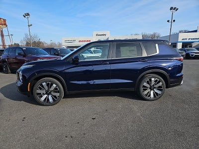 2026 Mitsubishi Outlander SE