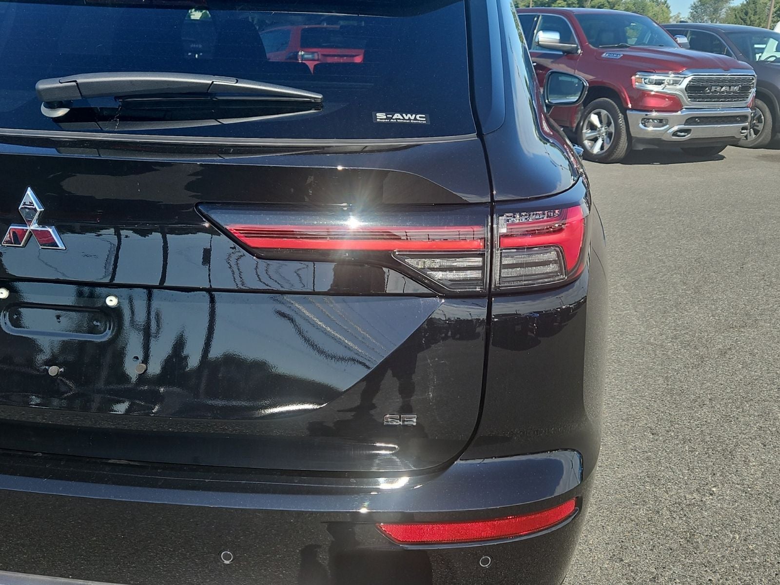 2026 Mitsubishi Outlander SE