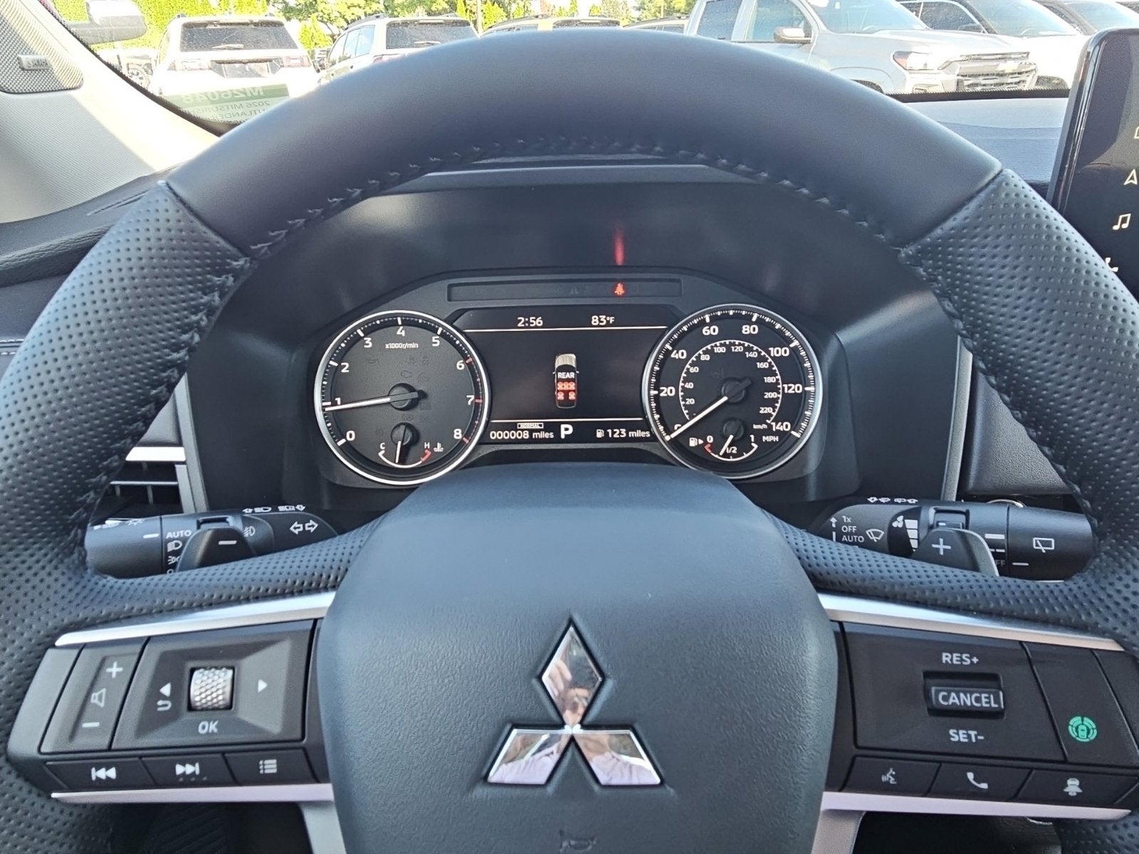 2026 Mitsubishi Outlander SE