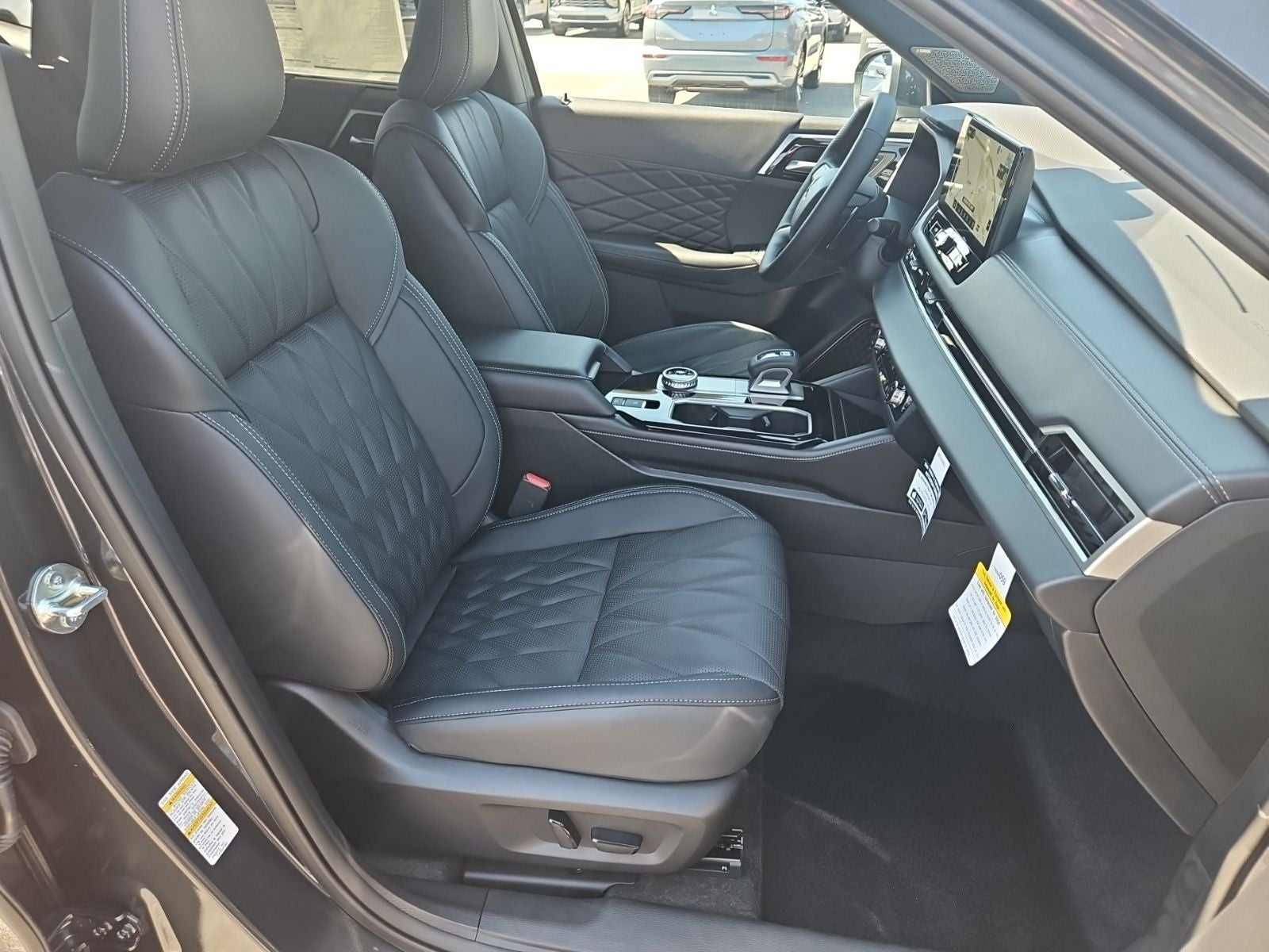 2026 Mitsubishi Outlander Black Edition