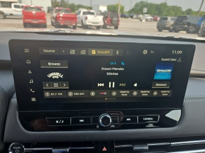 2026 Mitsubishi Outlander Plug-In Hybrid SEL