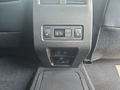 2026 Mitsubishi Outlander Plug-In Hybrid SEL