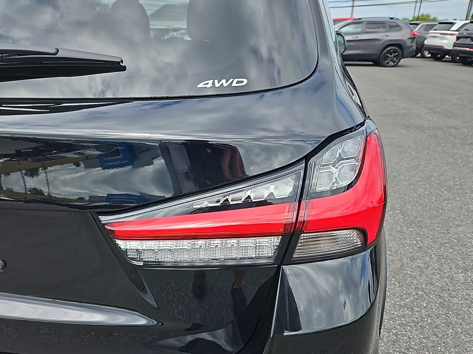 2025 Mitsubishi Outlander Sport ES