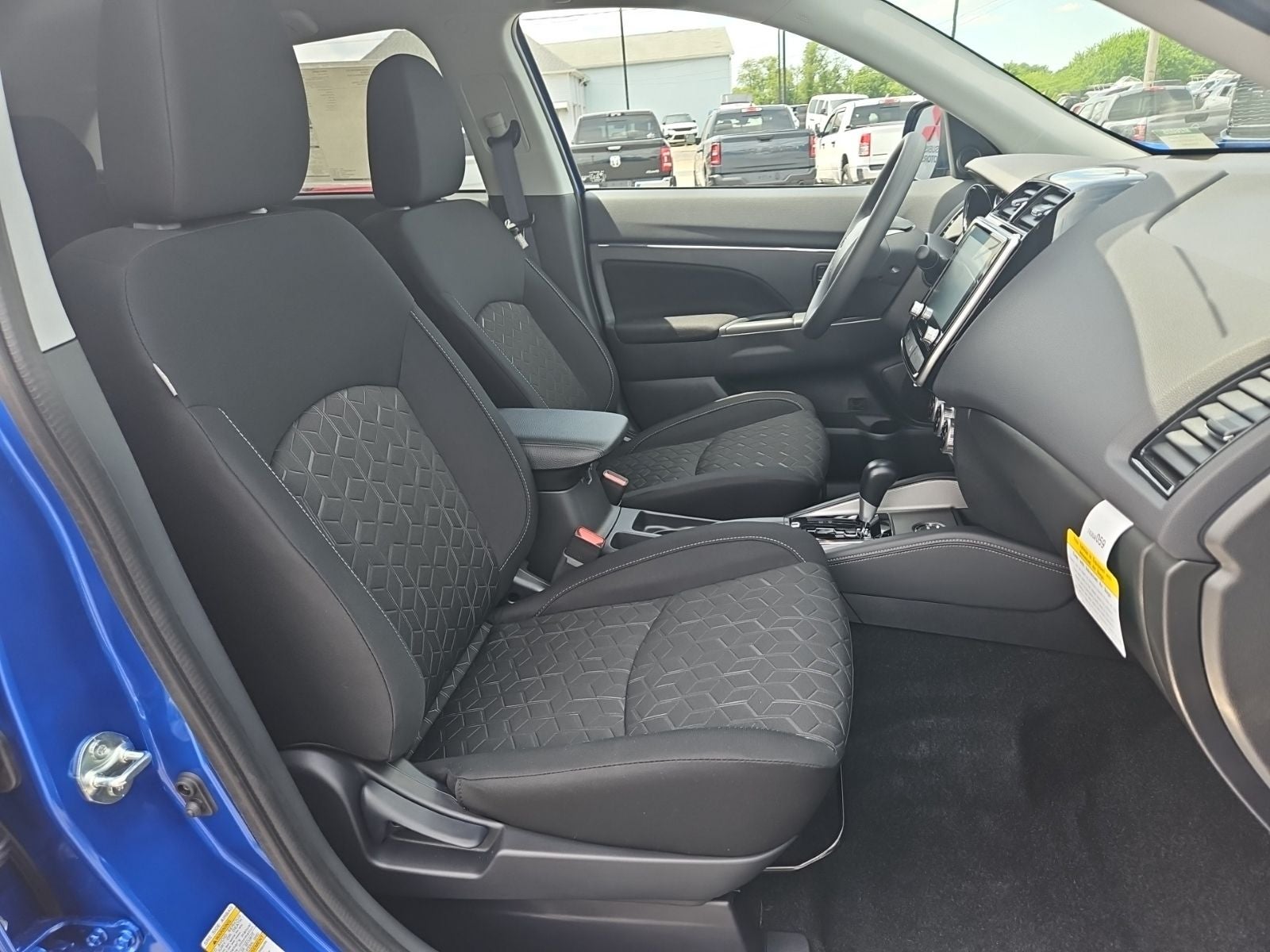 2026 Mitsubishi Outlander Sport ES