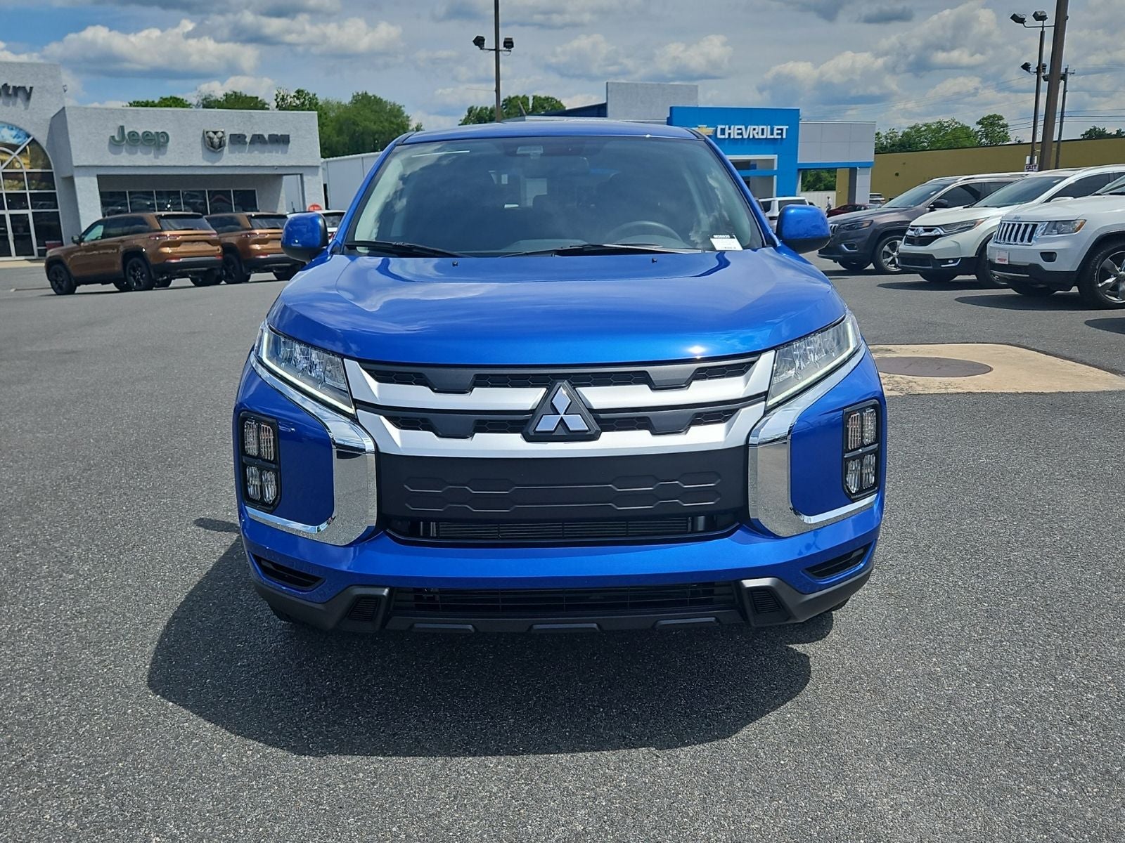 2026 Mitsubishi Outlander Sport ES