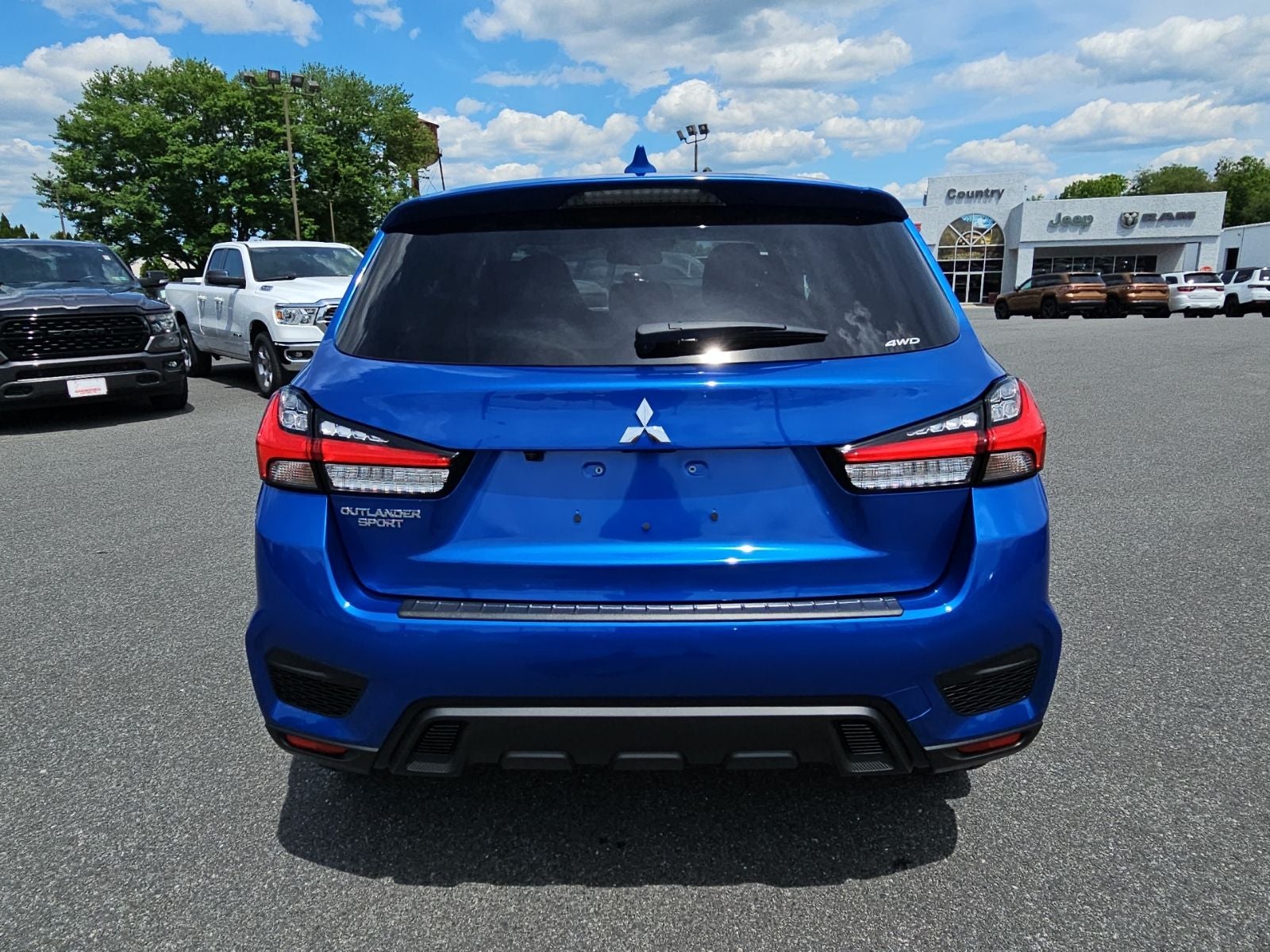 2026 Mitsubishi Outlander Sport ES