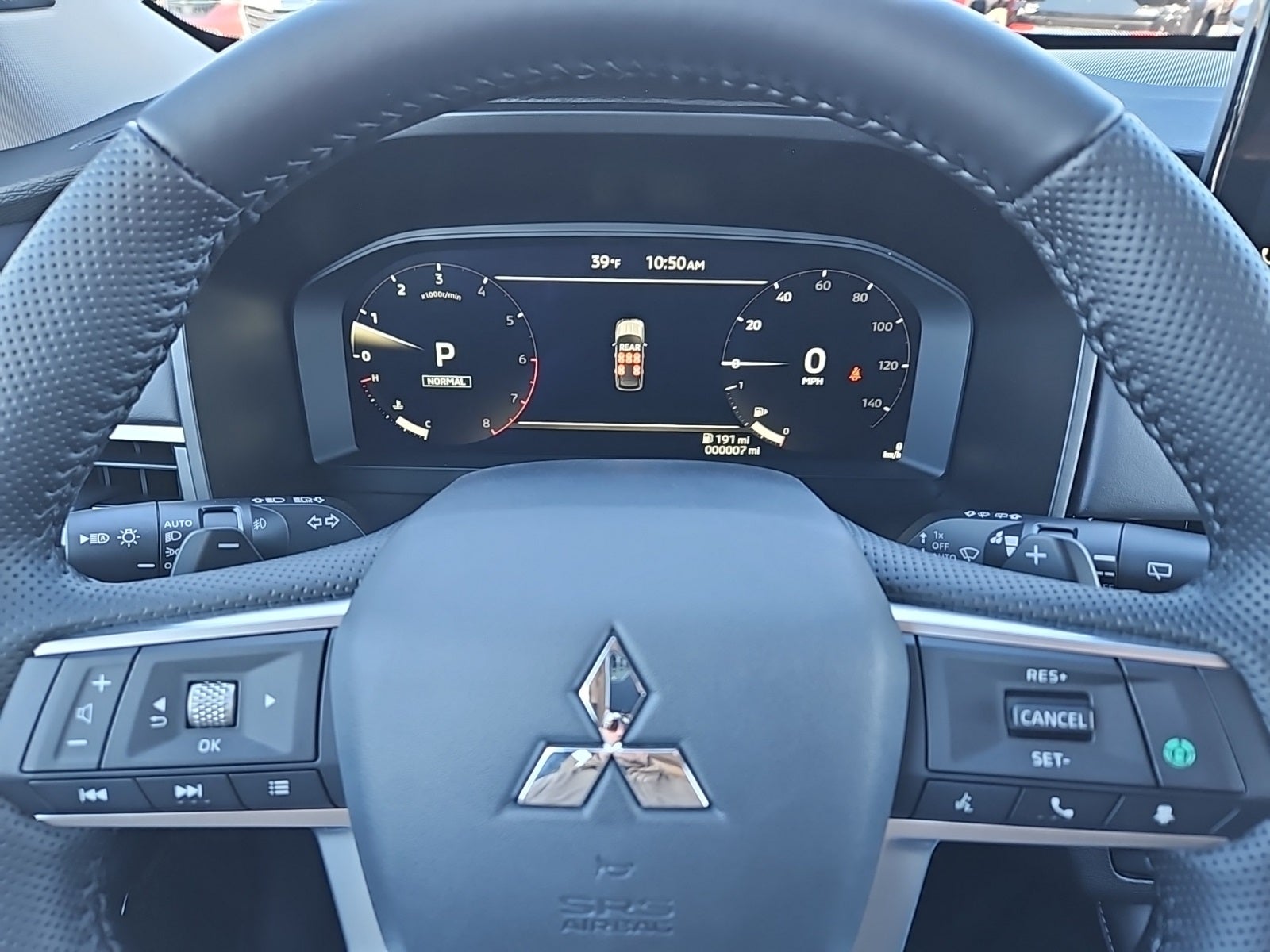 2025 Mitsubishi Outlander SE