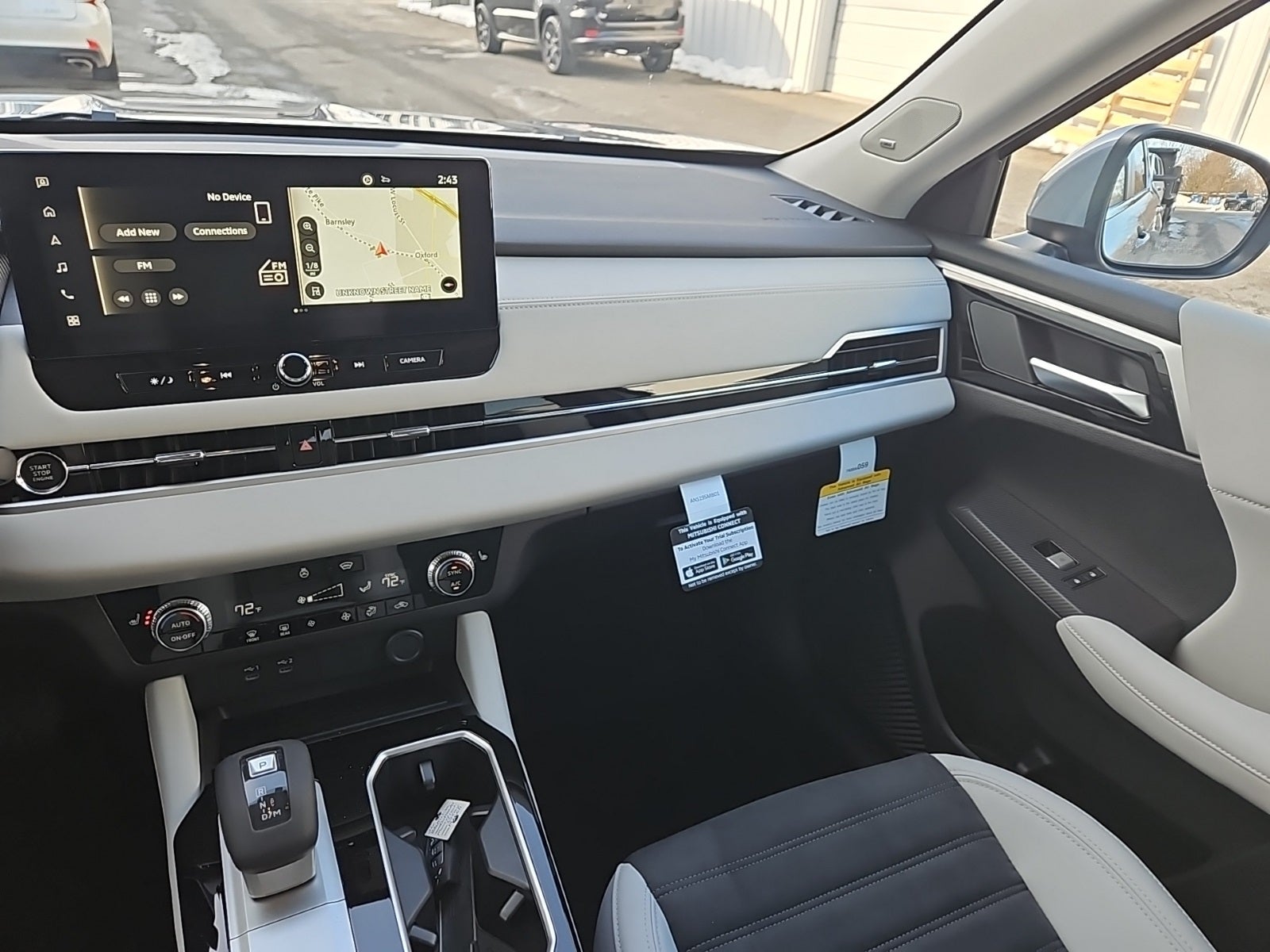 2026 Mitsubishi Outlander SE