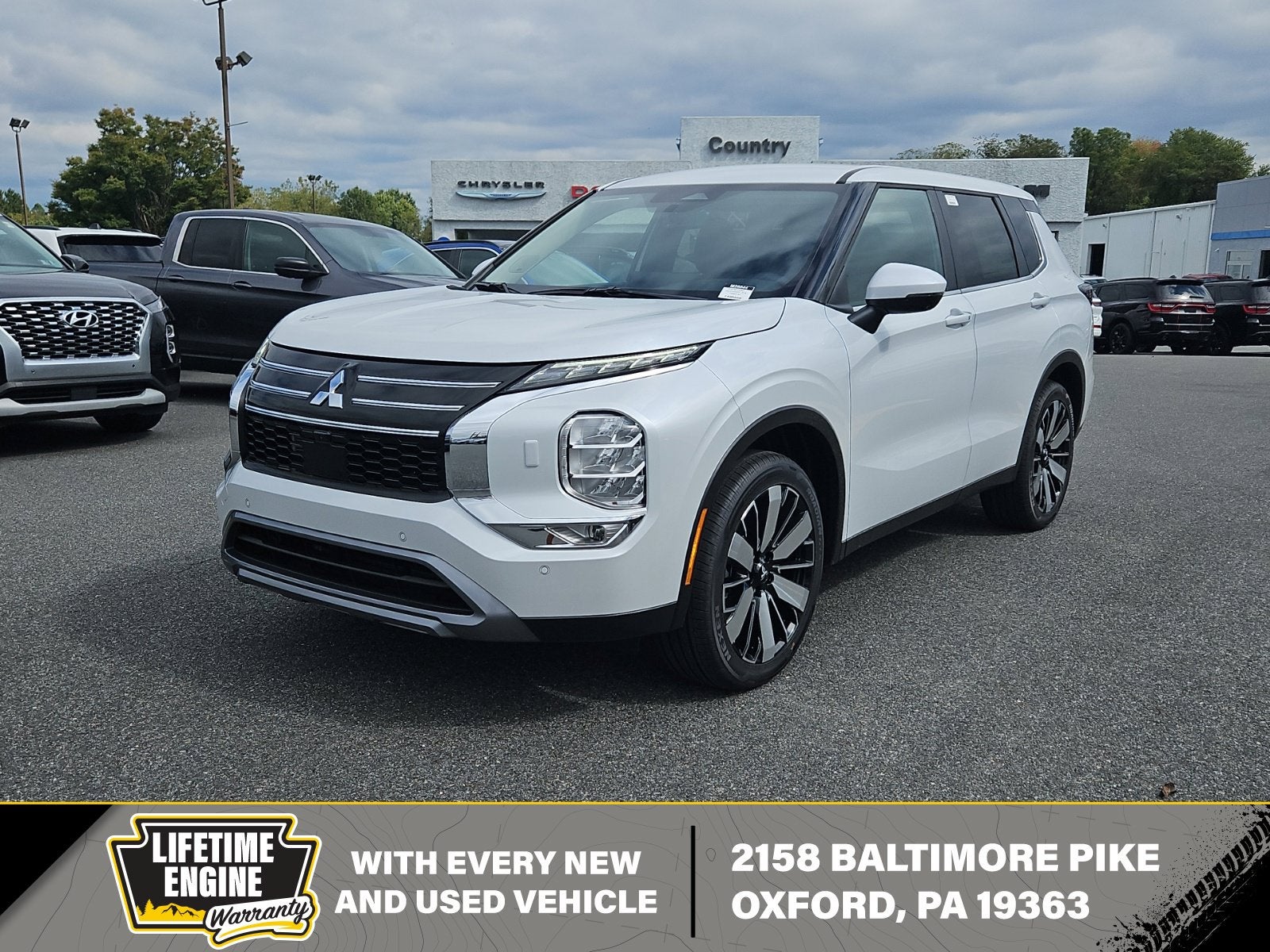 2026 Mitsubishi Outlander SE