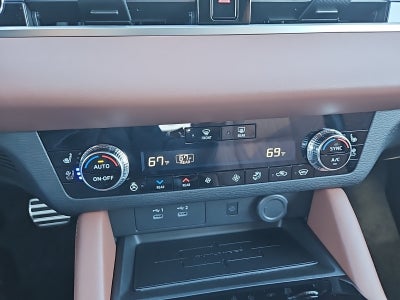 2025 Mitsubishi Outlander SEL