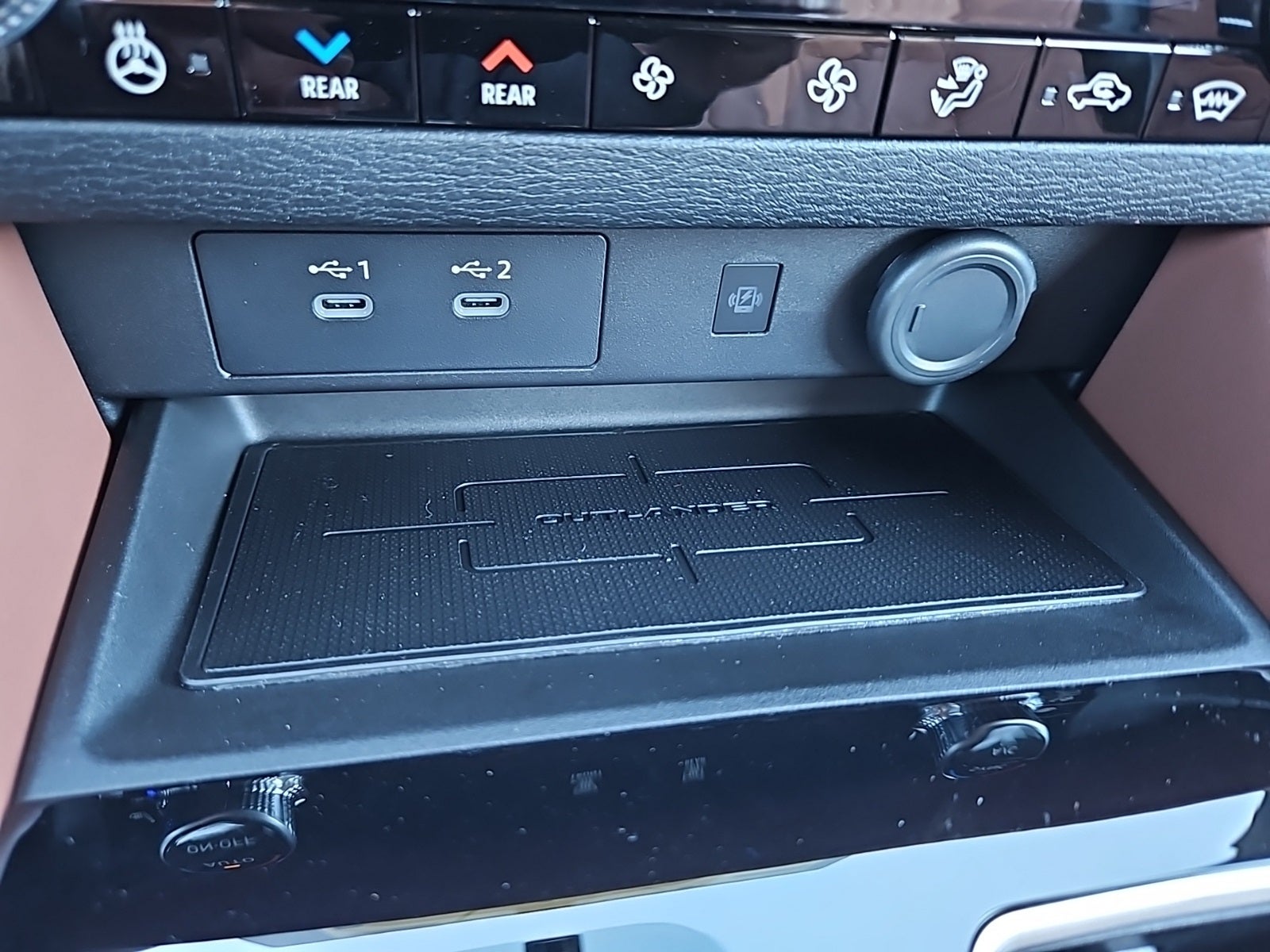 2025 Mitsubishi Outlander SEL