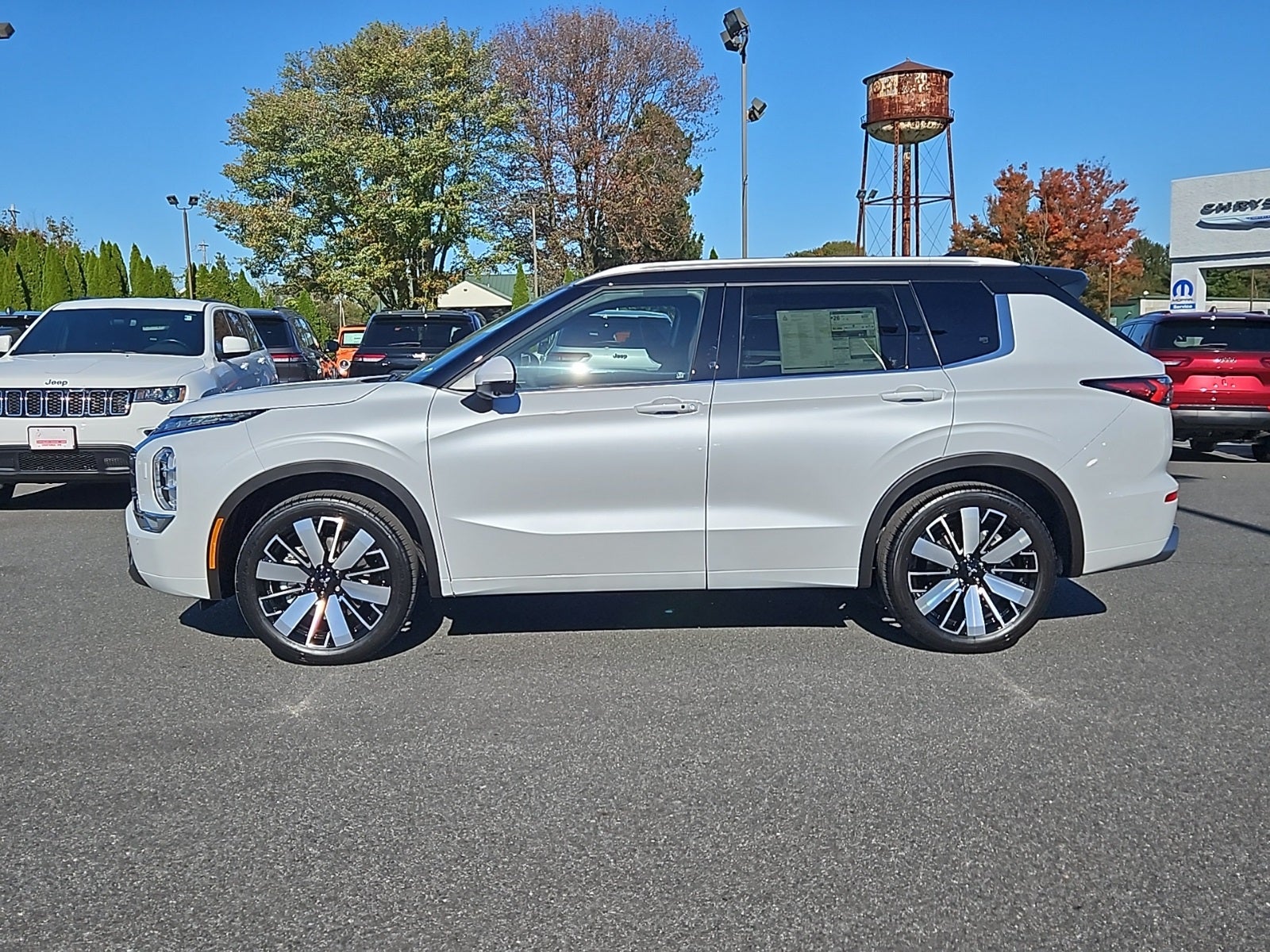 2025 Mitsubishi Outlander SEL