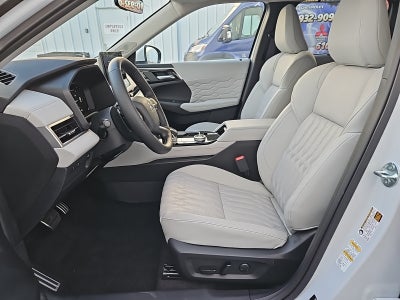 2026 Mitsubishi Outlander SEL