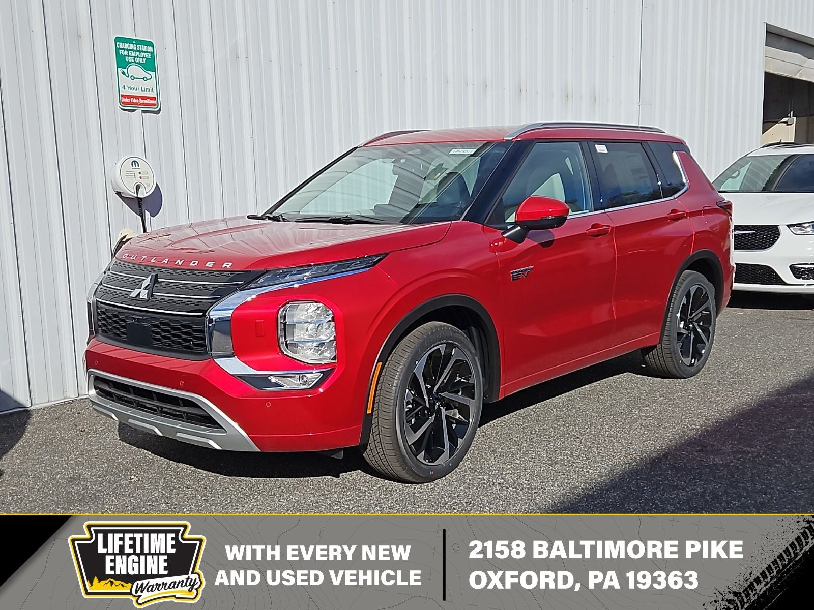 2025 Mitsubishi Outlander Plug-In Hybrid SEL