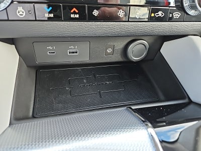 2025 Mitsubishi Outlander Plug-In Hybrid SEL