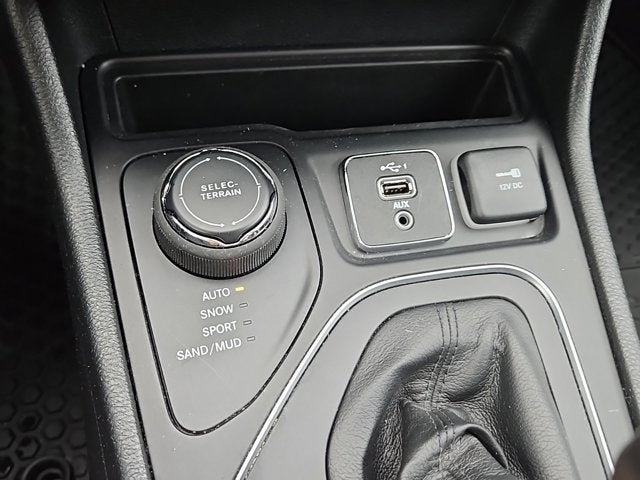 2022 Jeep Cherokee X