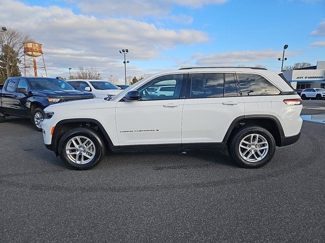 2024 Jeep Grand Cherokee Laredo