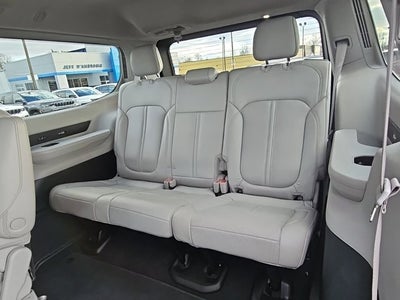 2022 Jeep Wagoneer Series III