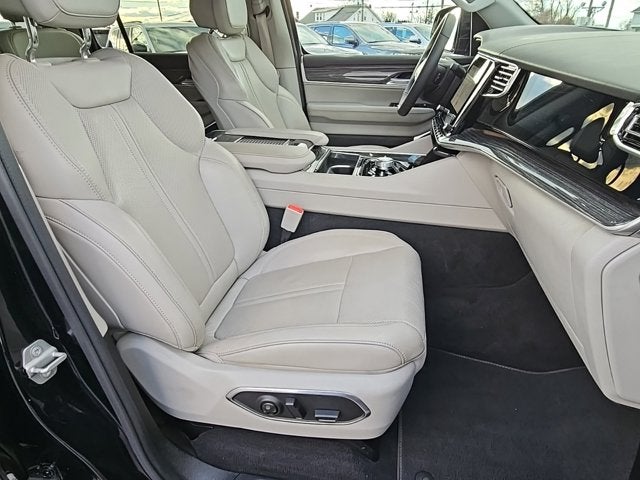 2022 Jeep Wagoneer Series III