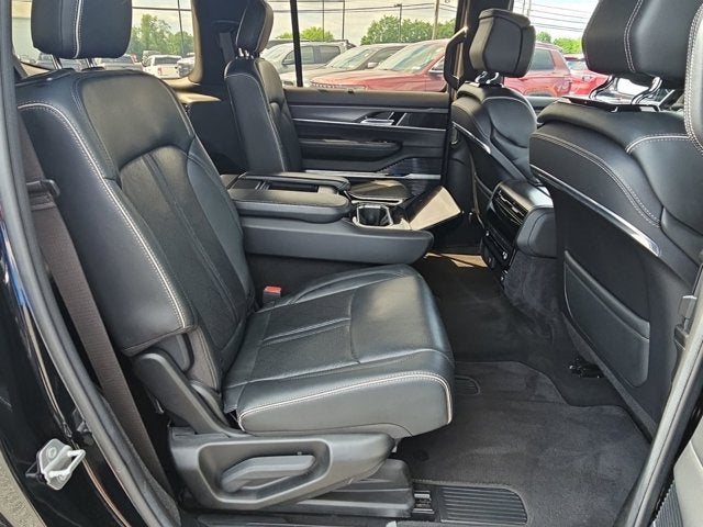 2022 Jeep Grand Wagoneer Series II Obsidian
