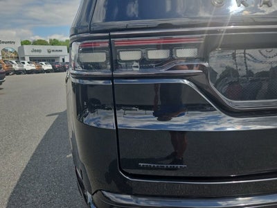 2022 Jeep Grand Wagoneer Series II Obsidian