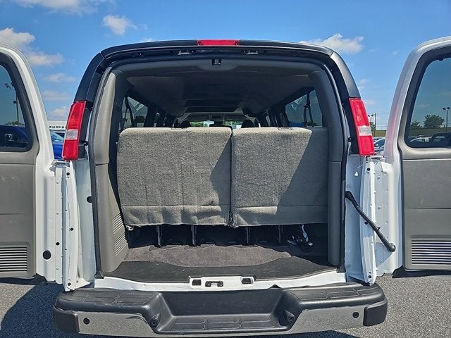 2024 Chevrolet Express Passenger LT